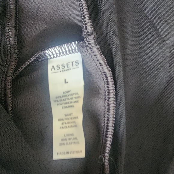 Asset faux leather pants - Picture 2 of 2